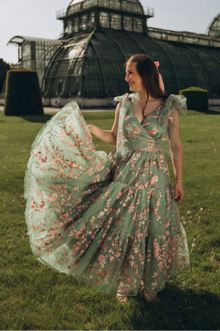 Down The Garden Path Dress - Fleur